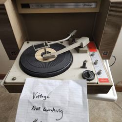 Vintage GE Record Player Does Not Work 
