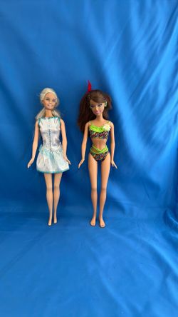 Vintage Barbies dolls