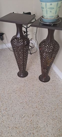 Metal floor vases