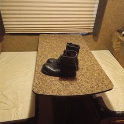 Black Steel-toe Boots Size 9 Men's