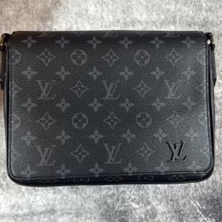 LV CROSSBODY BAG