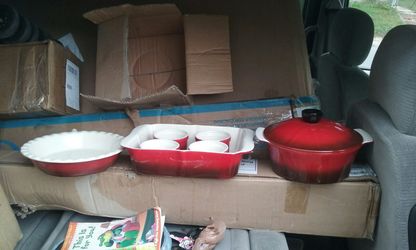 Red casserole dish set