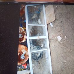 Toyota Pick Up Back Window 