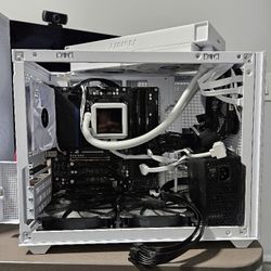 Gaming PC ● 7800xt ● 7700x 