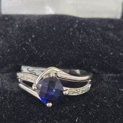 10kt Gold Blue Stone Ring