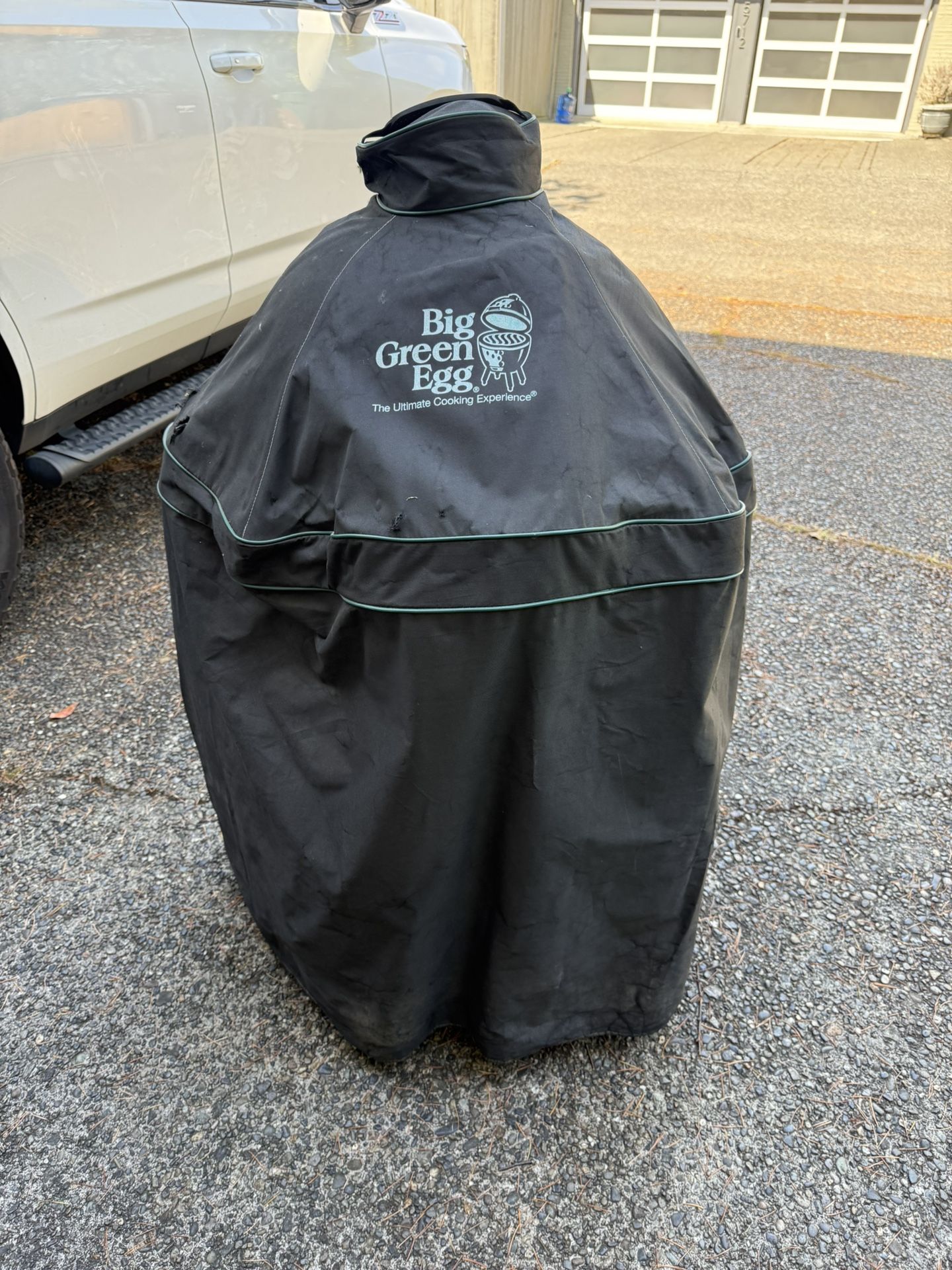 Big Green Egg XL with Accessories