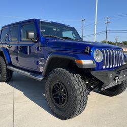 2019 Jeep Wrangler Sahara