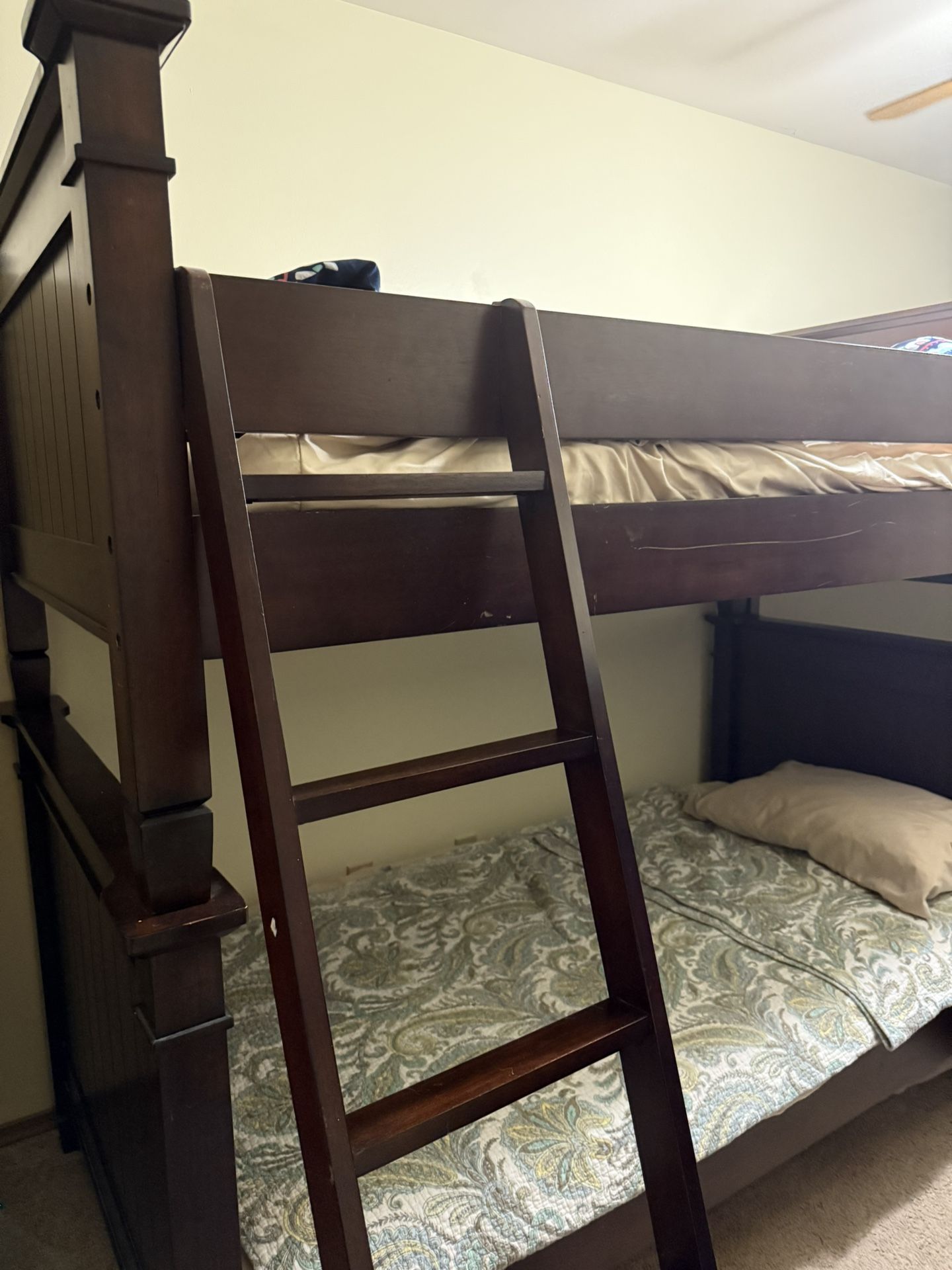 Bunk Beds Twin
