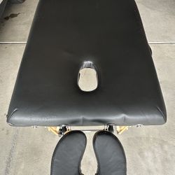Massage Table With Cover 