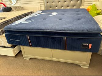 KING SIZE STEARN AND FOSTER RESERVE PILLOW TOP