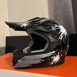TCMT Dot Helmet