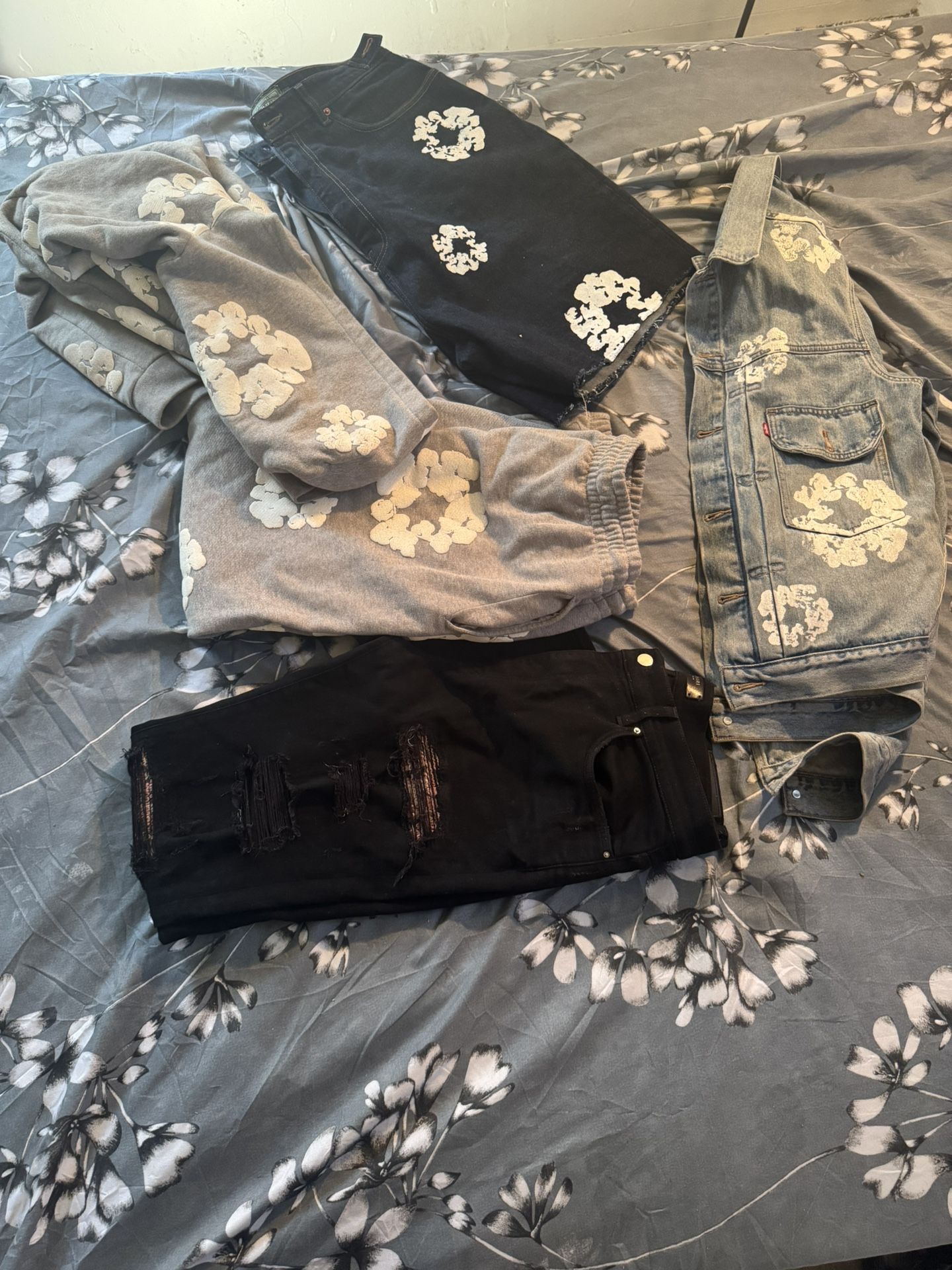 Amiri Jeans