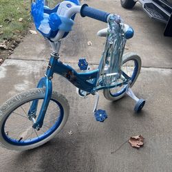 16” Girls Frozen 2 Bike. Barely Used. Great Condition.