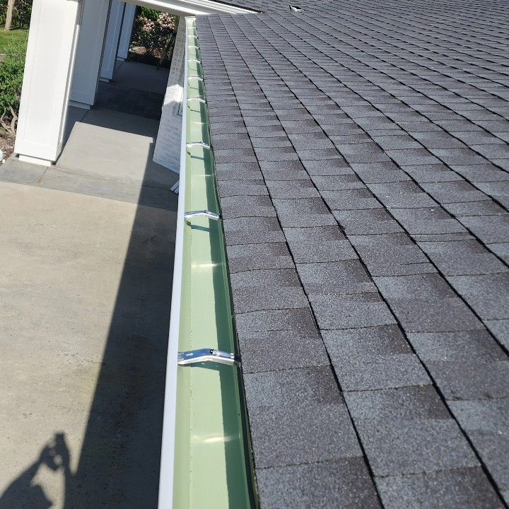 Seamless Rain Gutters