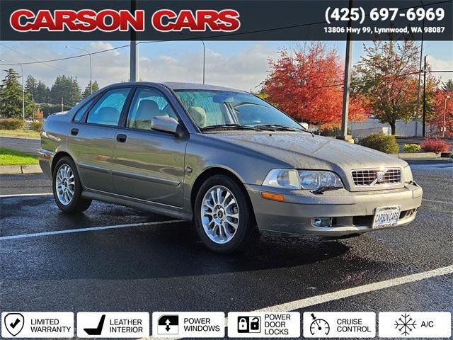 2004 Volvo S40