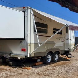 2007 Keystone Outback 22 Foot Long 