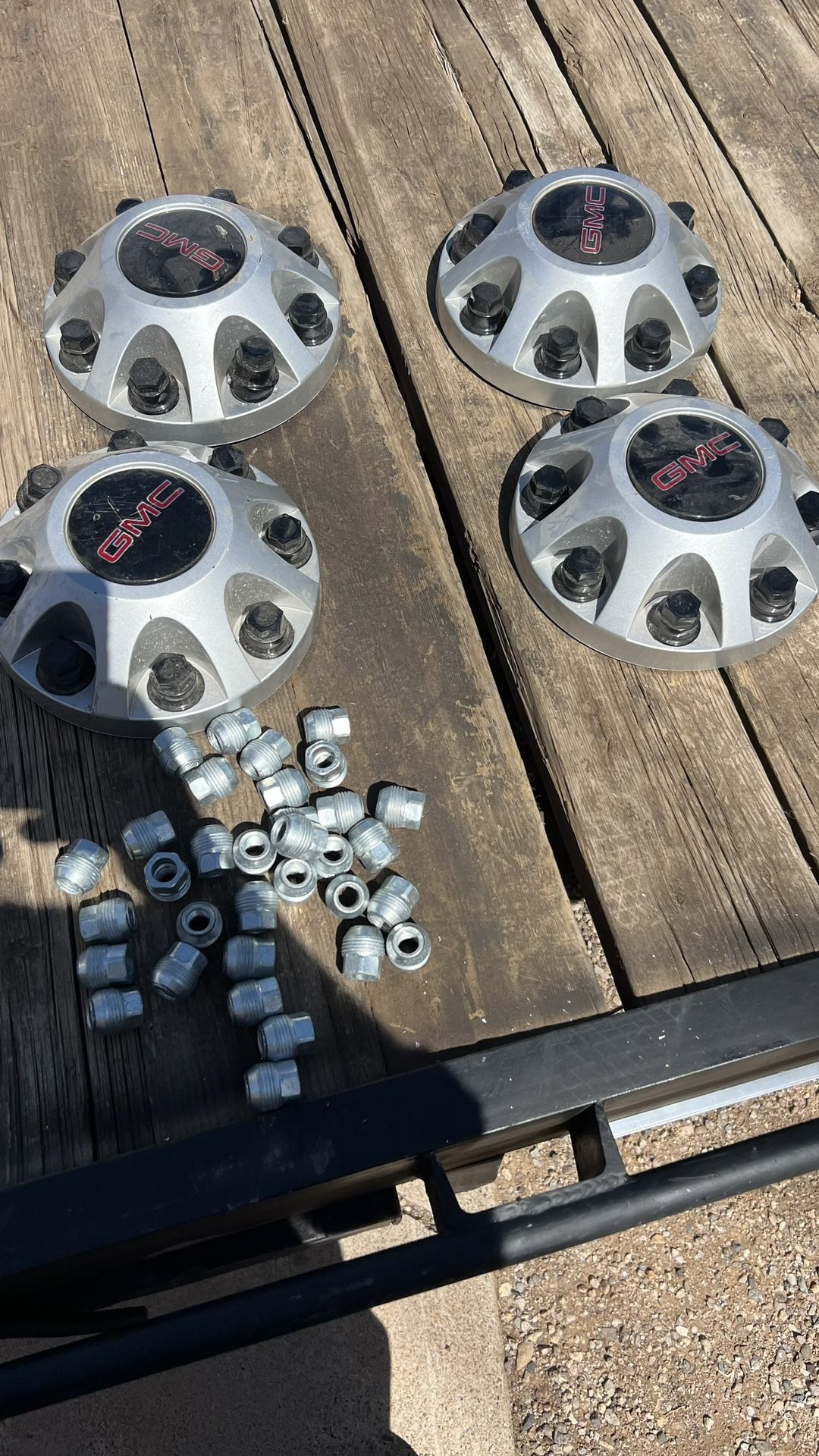 GMC Caps 8 Lug.