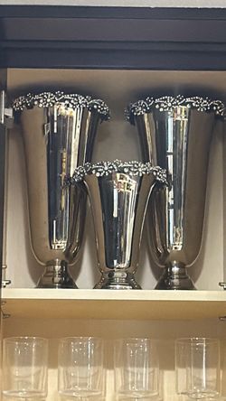 Flower vases