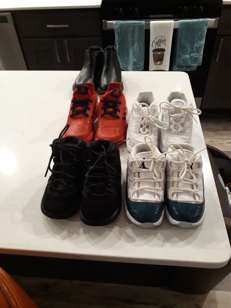 Sneakers And Girls Boots 8c Jordans Black, Jorden Baby Power Bottom Snake Skin , Addidas Red Spider Man Edition,  Air Max , 