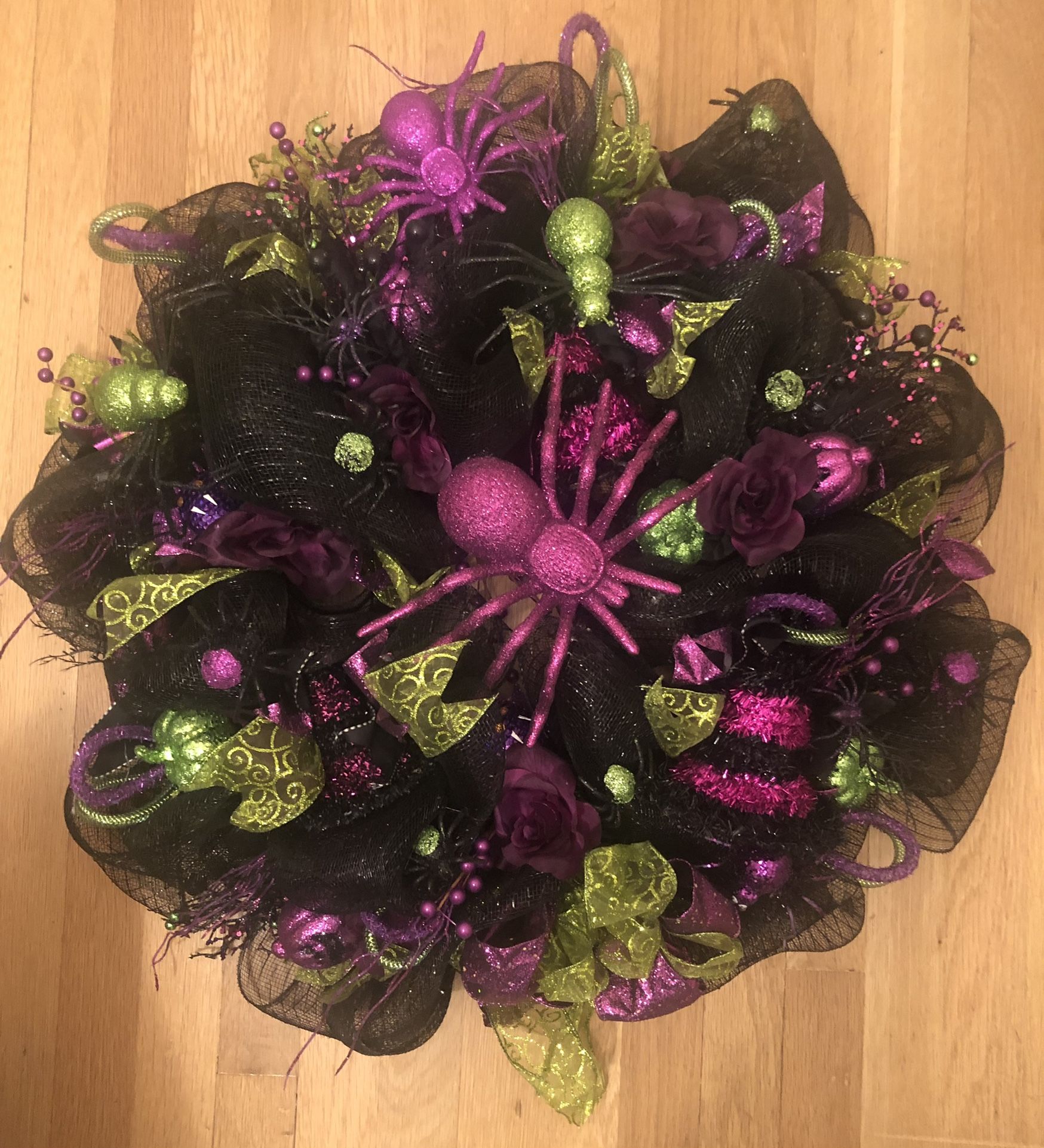 XL 24” New Halloween Wreath 