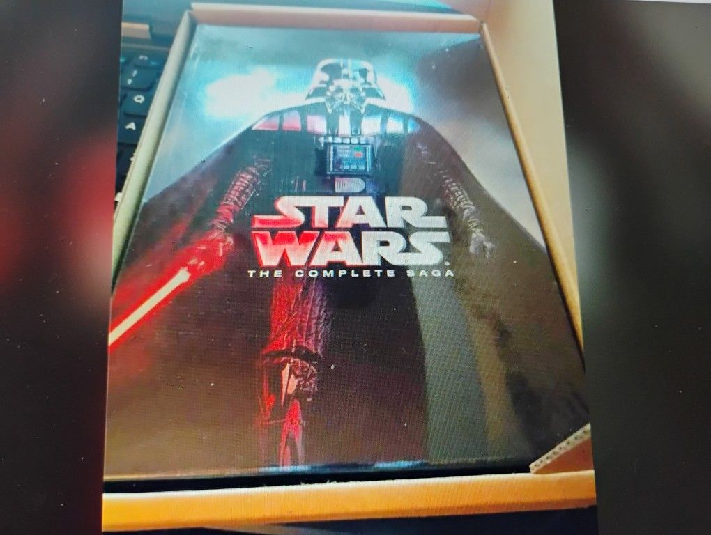Read Notes And Photos - Star Wars 12 DVD Set Nib