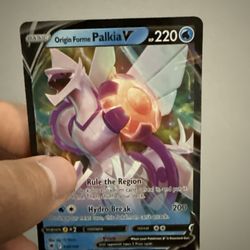 Pokemon (Palkia V) Card
