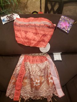 Moana costume- kids size 5/6