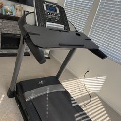 Nordic track Treadmill
