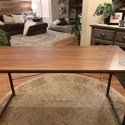 Office Desk With Side Storage And wireless Charger