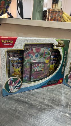 Pokémon Sylveon ex Box 30th Celebration