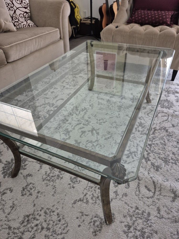 Coffee Table And Side Table