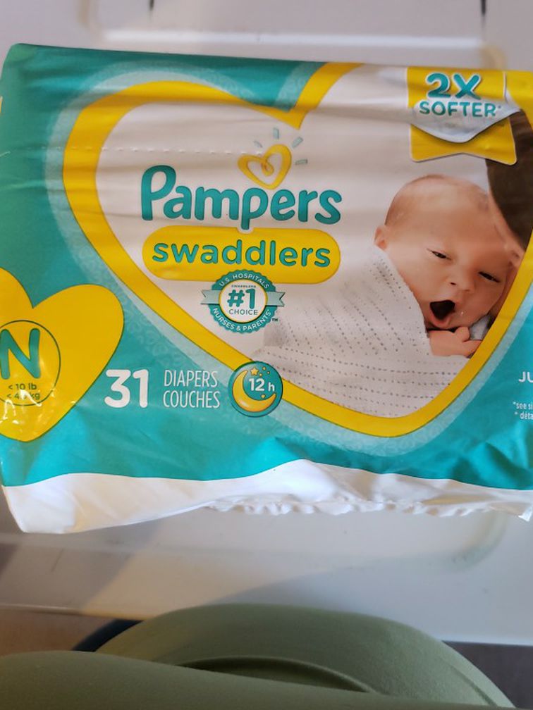 2, 31pack Pampers Saddlers Size NewBorn