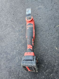 Milwaukee multipurpose saw m18
