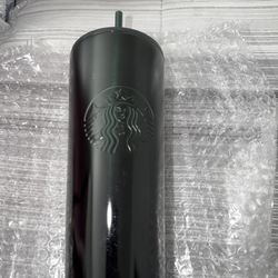 Starbucks Cups 
