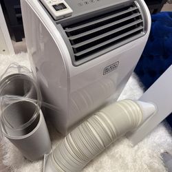 Black+Decker 14,000 BTU portable AC with heat- Complete Kid