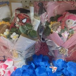 Graduation Plushie Bouquets