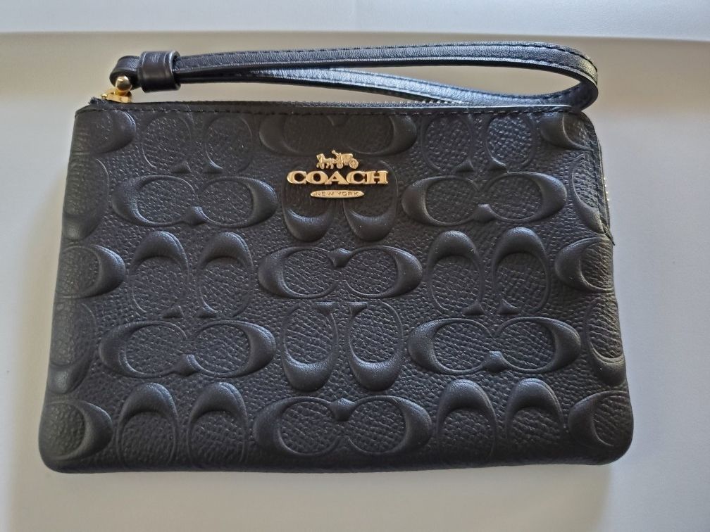 Coach Wristlet, Like New