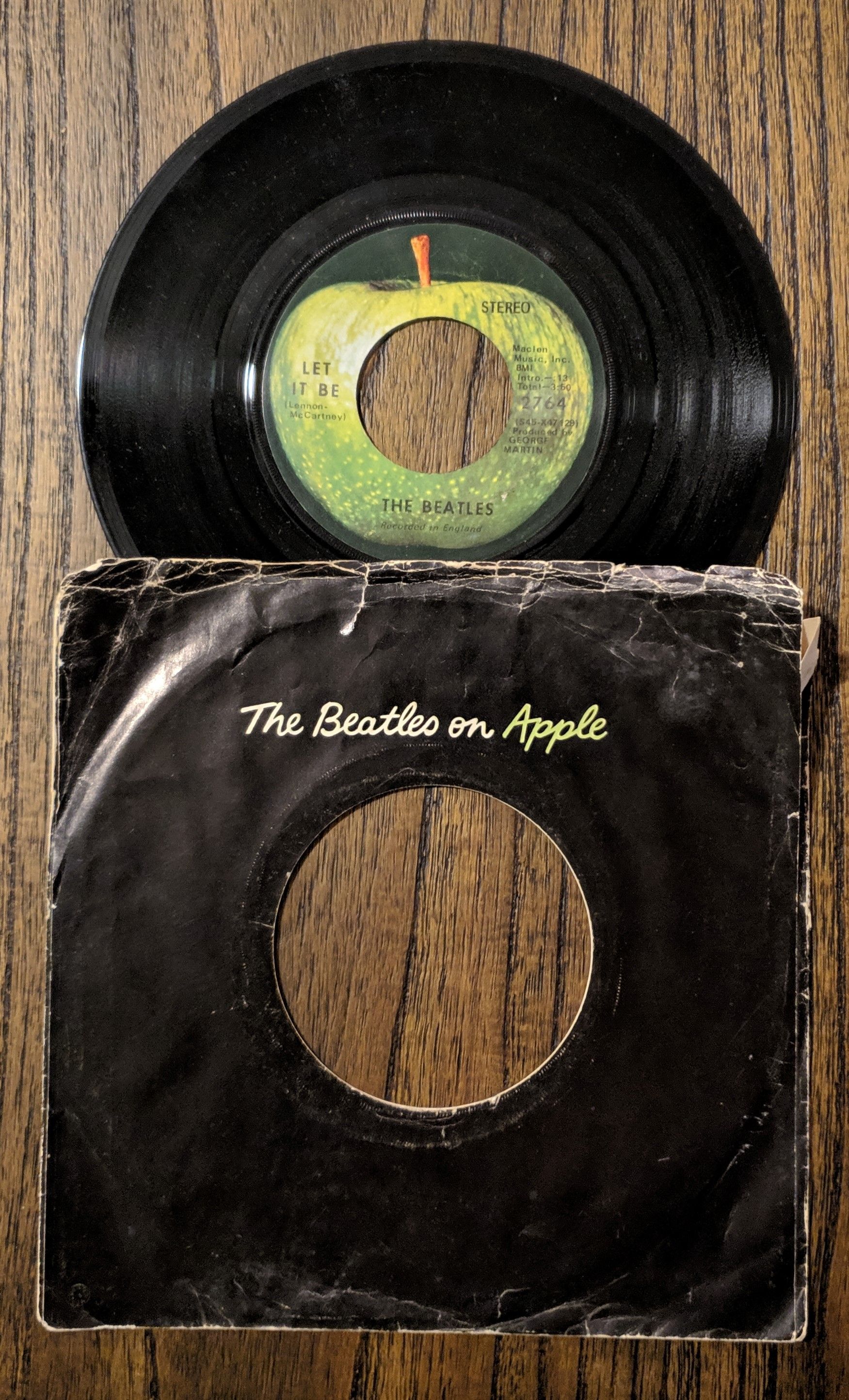 THE BEATLES - 45 RPM Vinyl Record ... (Label Apple)
