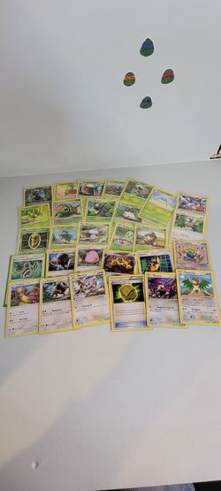 Lot Of Pokémon Card With 33 Holos Pokémon With 6TCG Brilliant Stars Online Code Cards