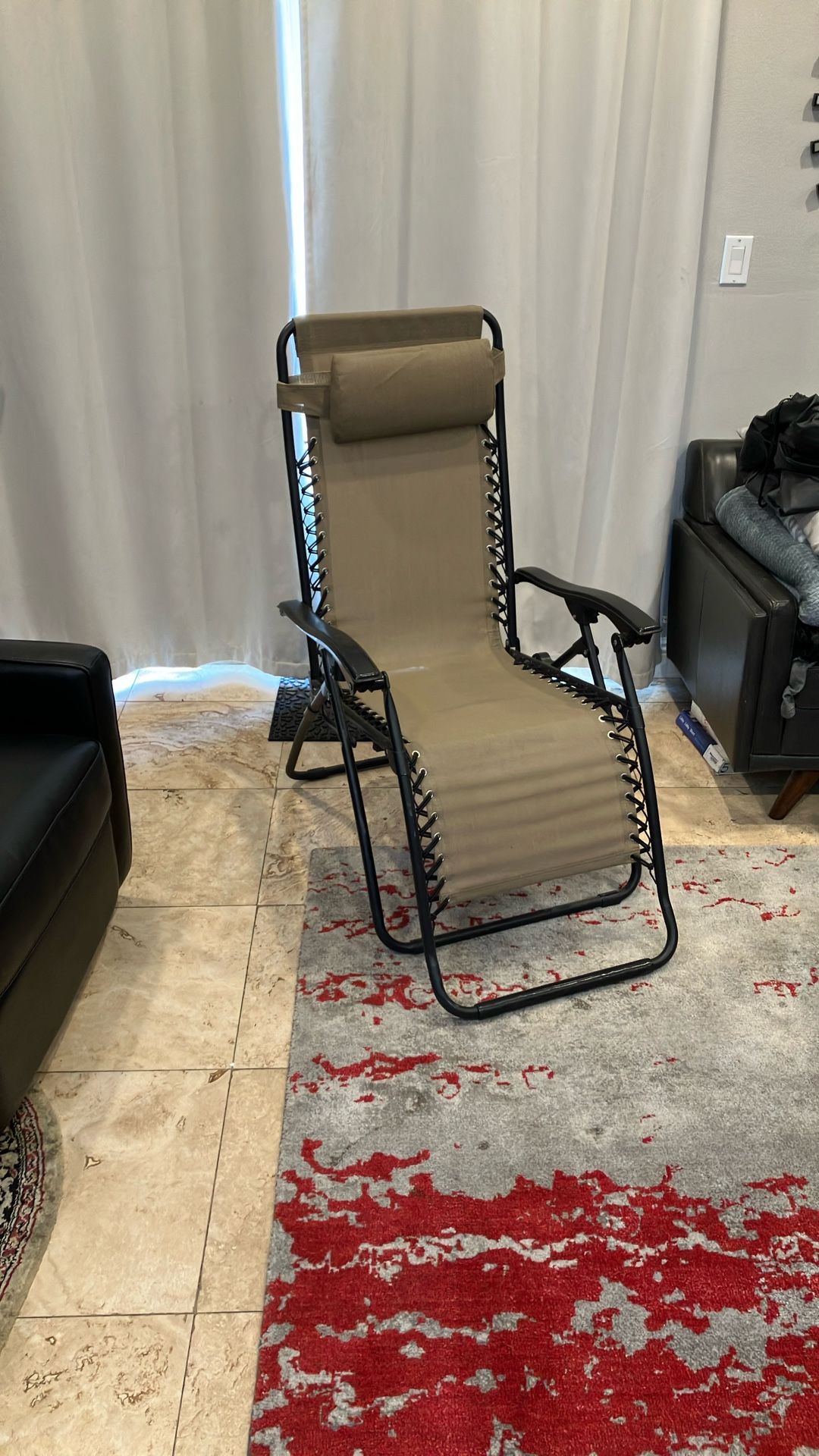 Zero Gravity Lounge Chair Recliner