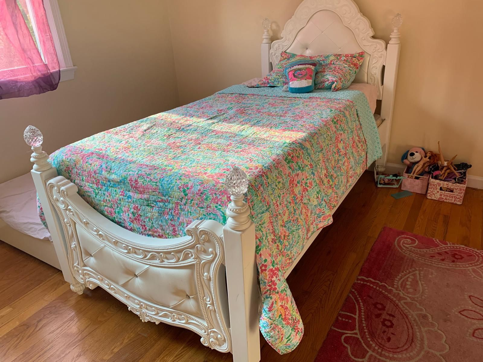 Ashley Princess White Twin Bed & Matching Nightstand