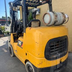 Forklift