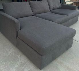 Sectional couch