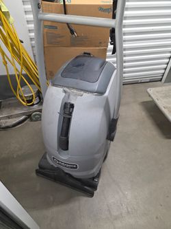 Advance ES400 XLP Commercial Self-Contained Carpet Extractor – Walk Behind