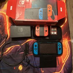 Nintendo Switch 