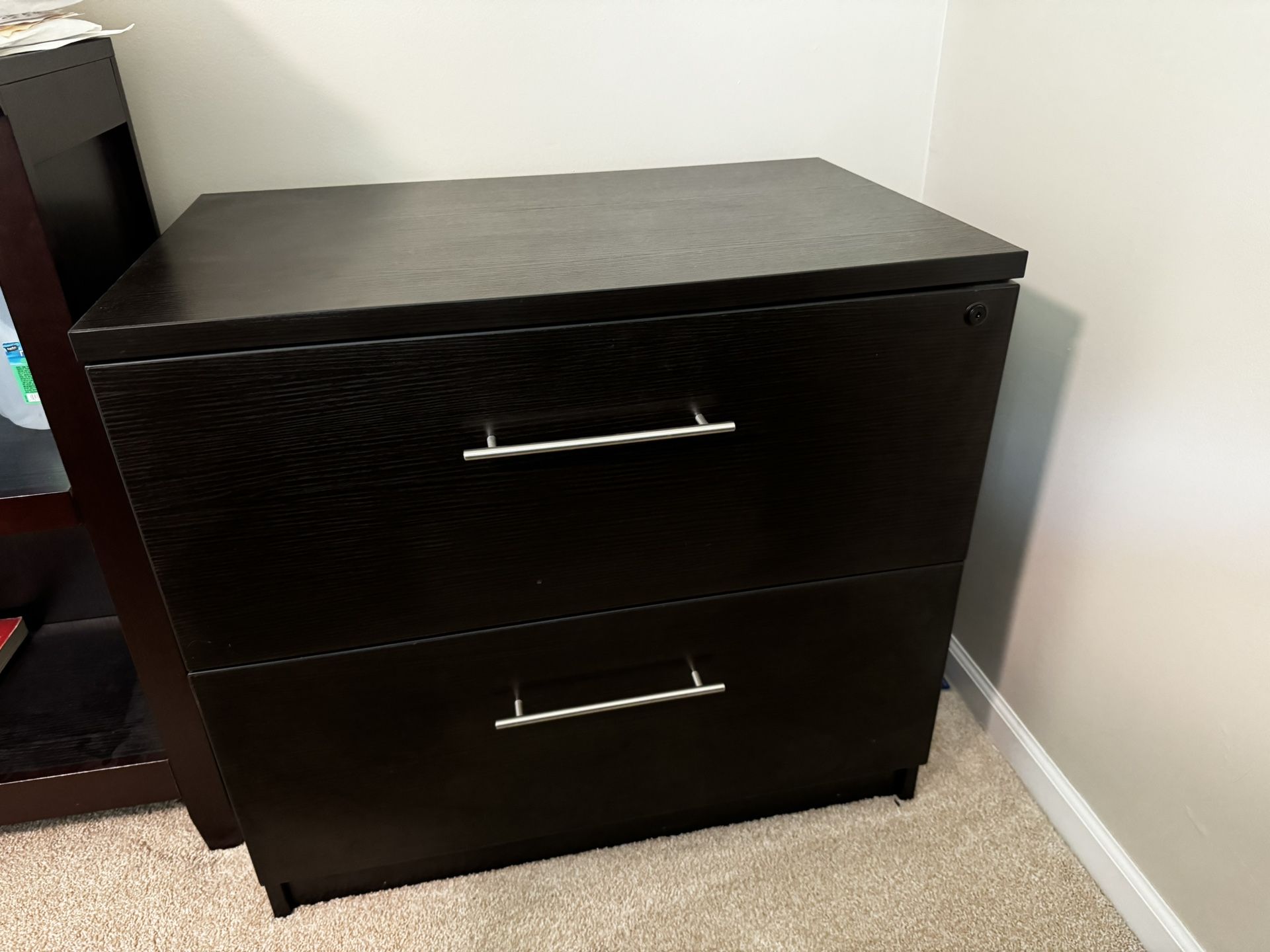 File Cabinet With Lock And Key (top drawer Locks)