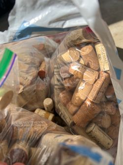 Wine corks for art project! Hundreds