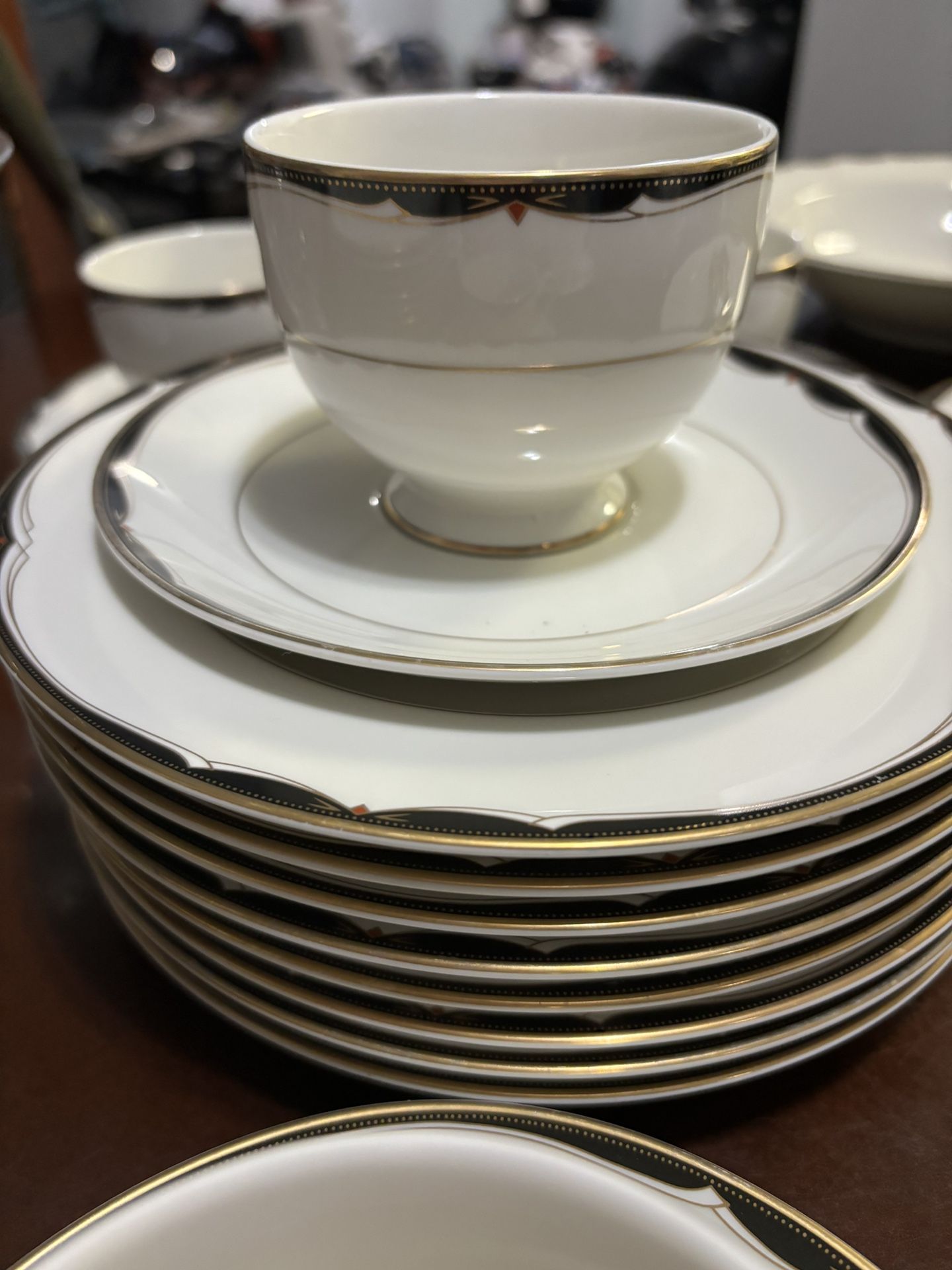 Mikasa Ivory With Black Border Dinner Set Used