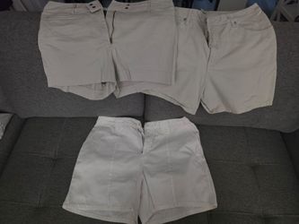 Womens Shorts sz 16