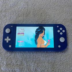 NINTENDO SWITCH LITE with 125 SWITCH GAMES + 7500 OLD SCHOOL GAMES